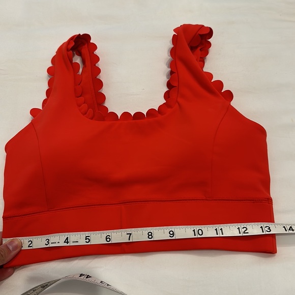 IVL Collective scalloped red leggings (10) and sports bra (8)set. No flaws - Picture 13 of 13